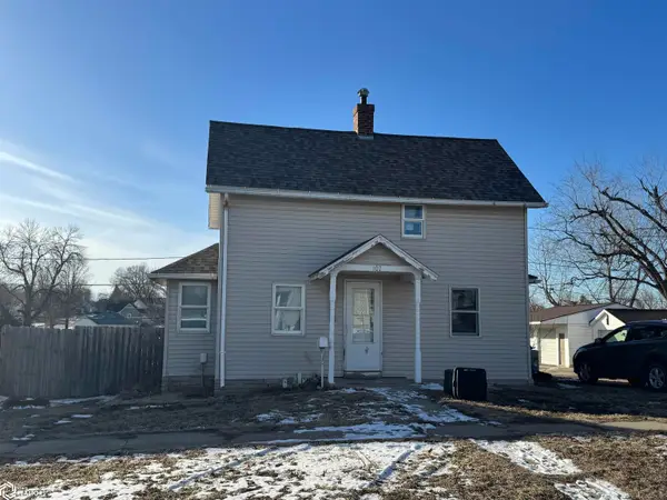 107 S 12th Street, Marshalltown, IA 50158