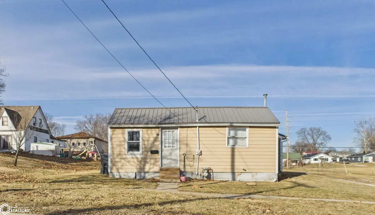 1219 3rd Avenue W, Oskaloosa, IA 52577 - Image #1