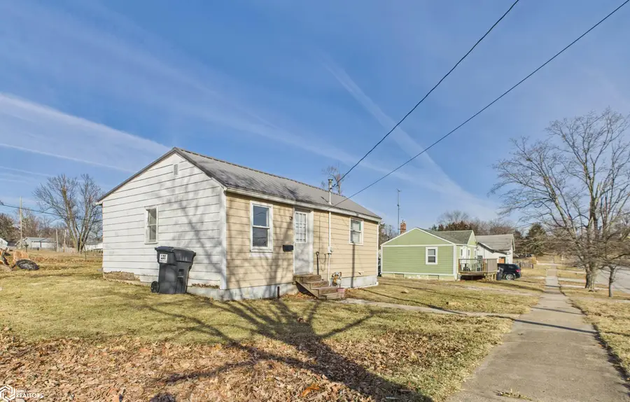 1219 3rd Avenue W, Oskaloosa, IA 52577 - Image #2