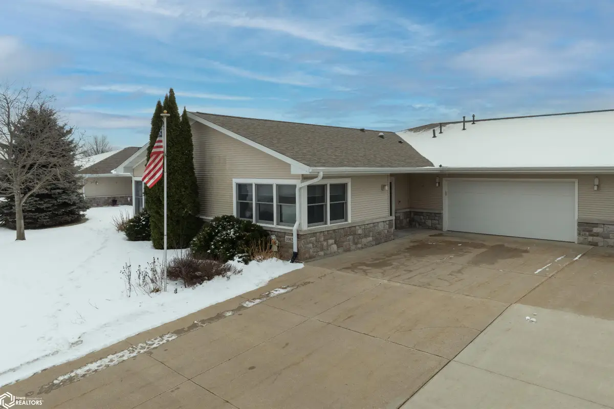 1002 Golf View Drive, Vinton, IA 52349 - #1