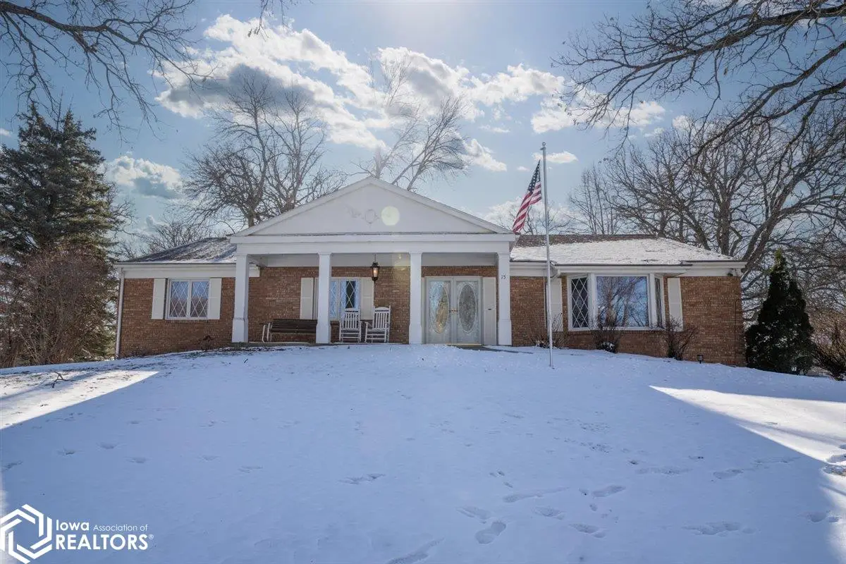 15 Timberlane Dr, Clear Lake, IA 50428 - #1