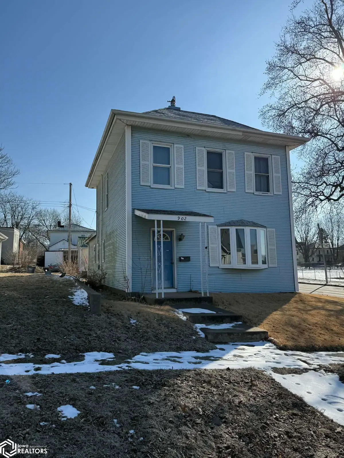 902 N 9th Street, Burlington, IA 52601 - Image #1