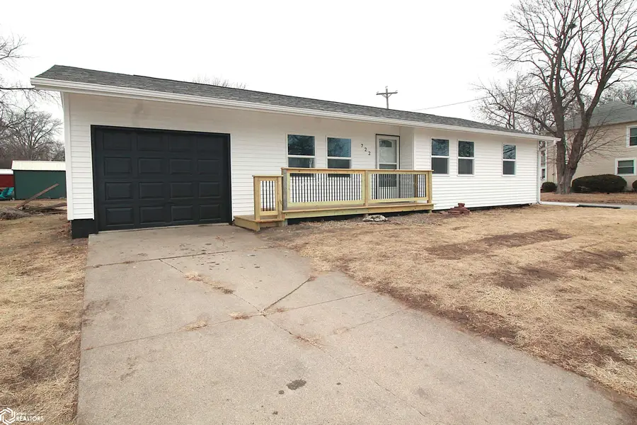 722 N 17th Street, Clarinda, IA 51632 - #2