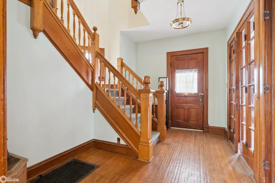 511 E Washington Street, Mount Pleasant, IA 52641 - #3