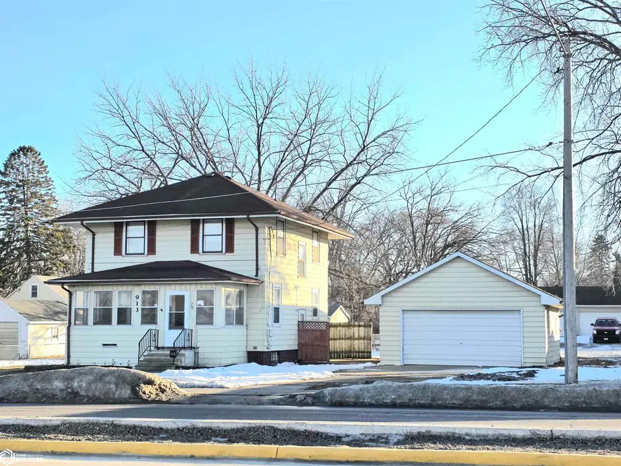 913 4th St Sw, Mason City, IA 50401 - Image #2