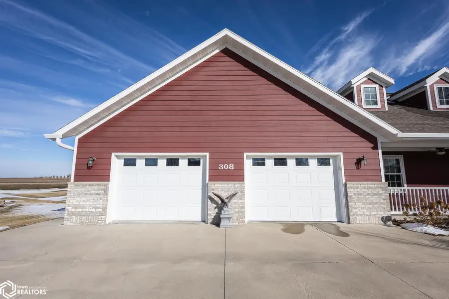 308 Fairway Drive, Belmond, IA 50421 - #3