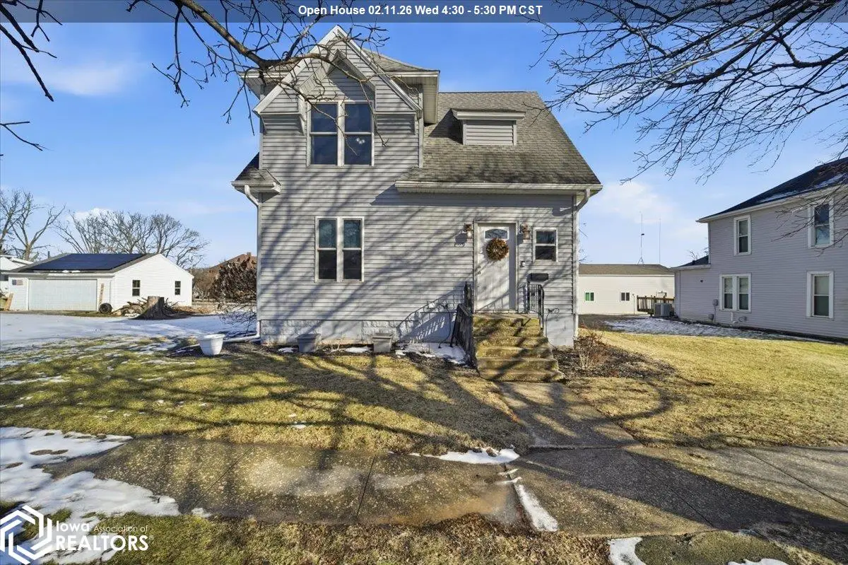 1809 11th Street, Eldora, IA 50627 - #1