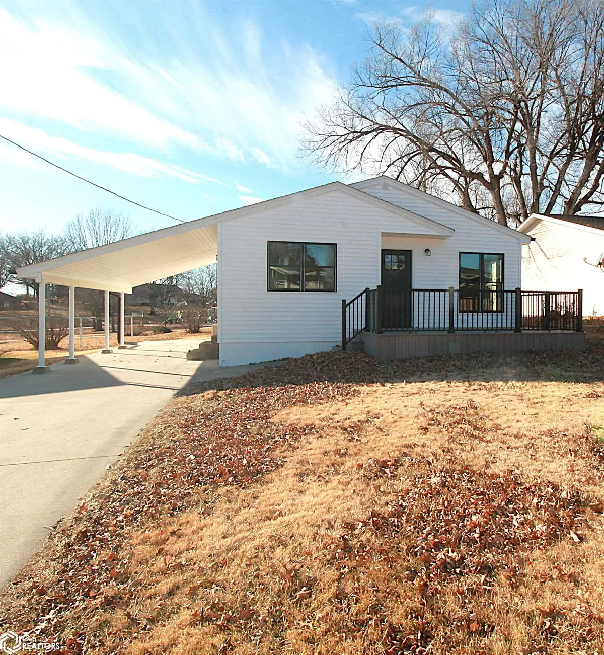 819 S 19th Street, Clarinda, IA 51632 - #1