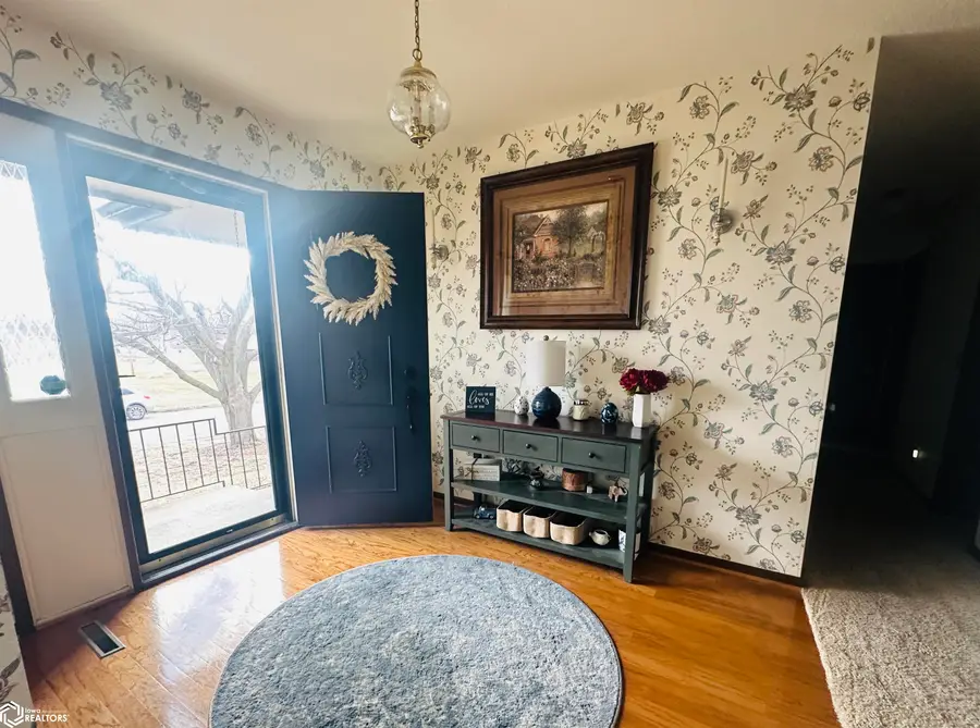 1301 Main St, Ackley, IA 50601 - #3