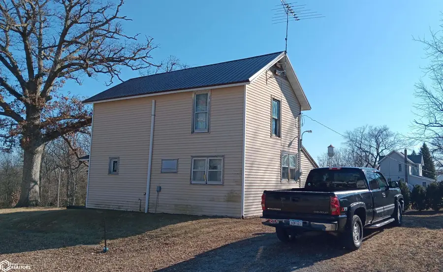 505 5th Street, Ainsworth, IA 52201 - #2