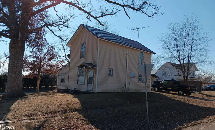 505 5th Street, Ainsworth, IA 52201 - #3