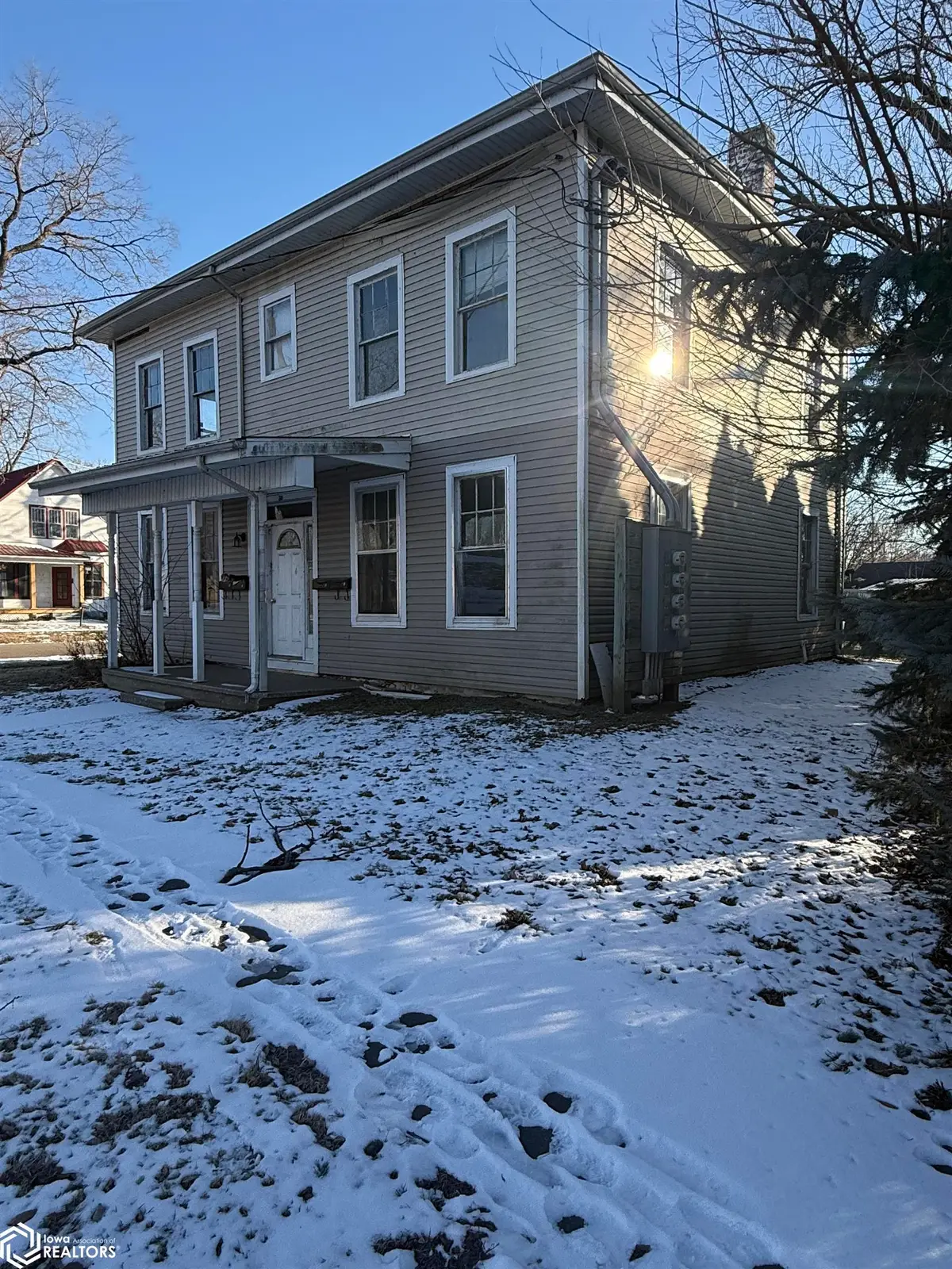 350 Van Buren Street, Warsaw, IL 62379 - #1