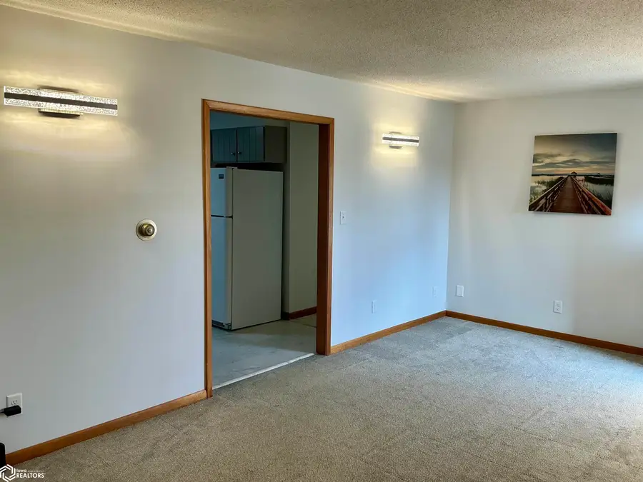 307 E North Street, Corydon, IA 50060 - #3