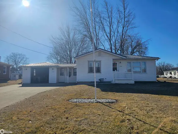 1102 E Monroe Street, Mount Pleasant, IA 52641