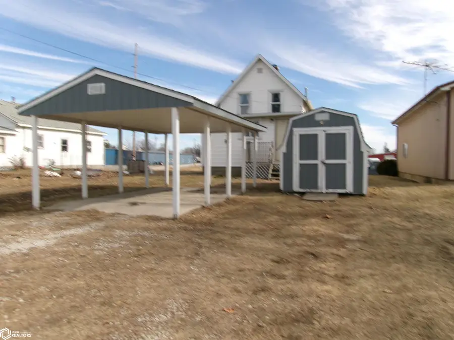 208 N Cherry Street, Creston, IA 50801 - Image #2