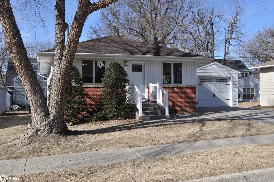 1525 Birch Street, Carroll, IA 51401 - #3