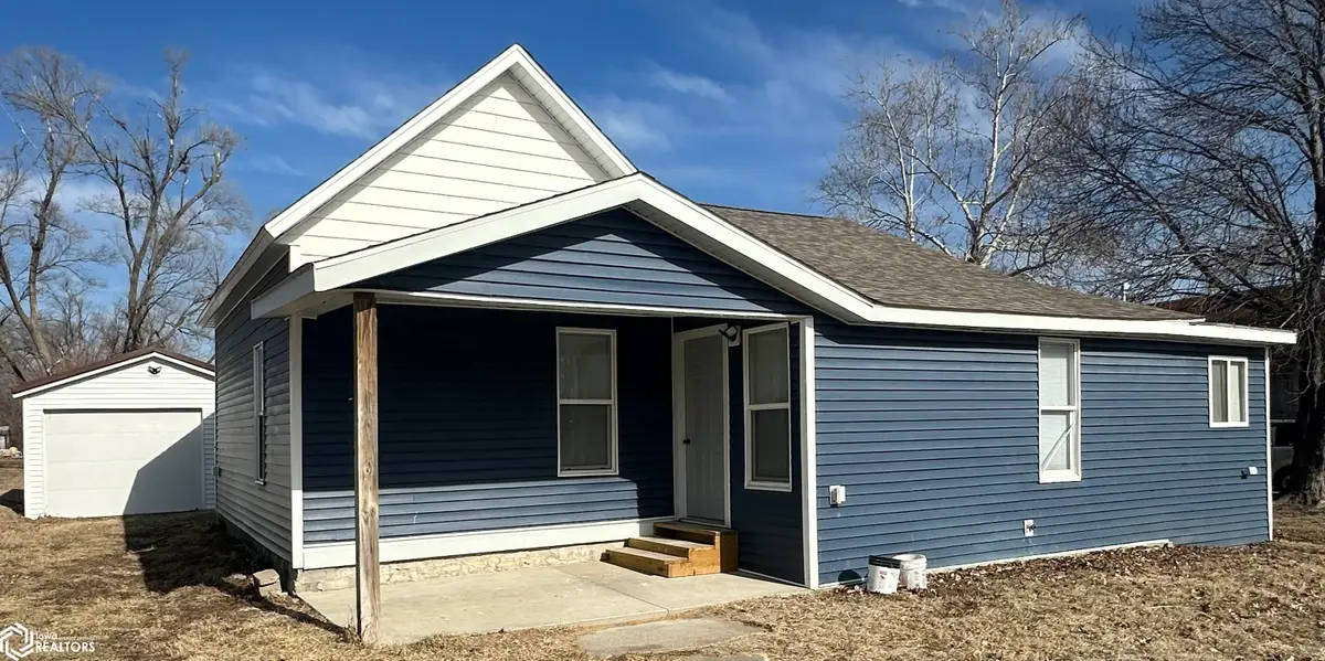 306 N 1st Street E, Delta, IA 52550 - #1