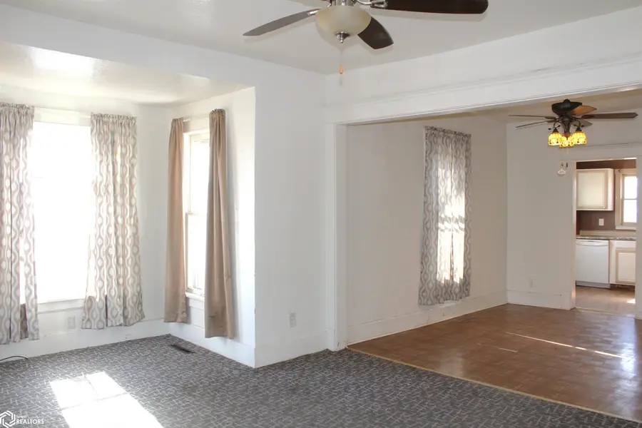 404 S Railroad, Bloomfield, IA 52537 - #3