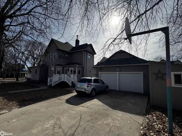 422 N 15th Street, Clarinda, IA 51632