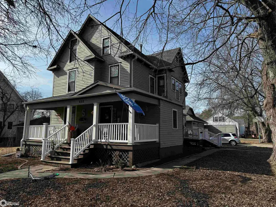 422 N 15th Street, Clarinda, IA 51632 - #3