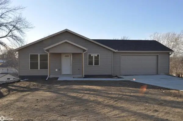 310 S 4th Avenue, Dedham, IA 51440