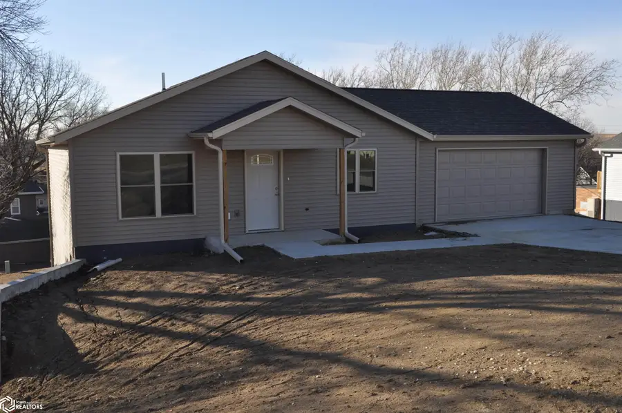 310 S 4th Avenue, Dedham, IA 51440 - #2