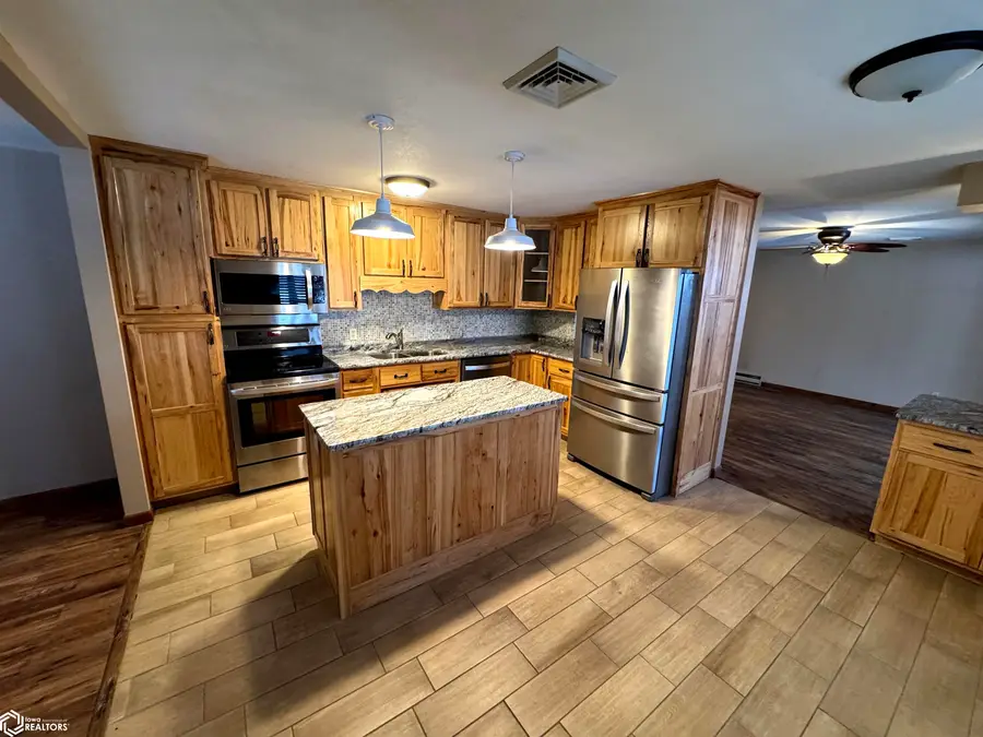 23989 Dewey Road, Centerville, IA 52544 - #3