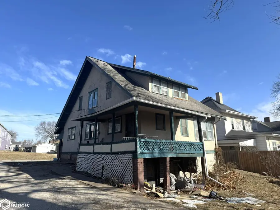 508 E Maple Street, Centerville, IA 52544 - #2