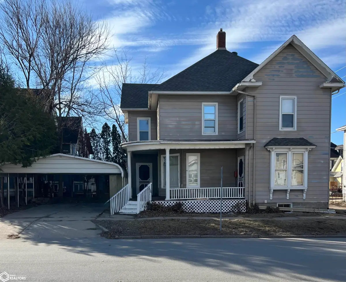 102 N Sycamore Street, Creston, IA 50801 - #1