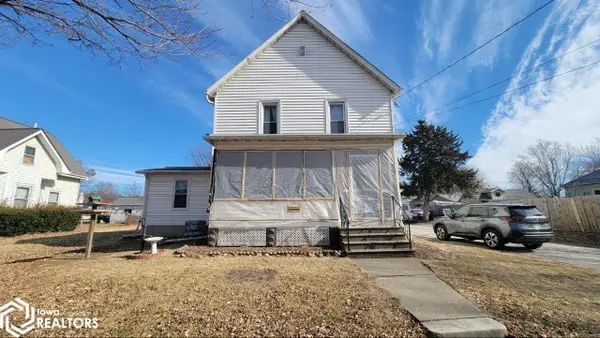 403 S 6th Street, Fairfield, IA 52556