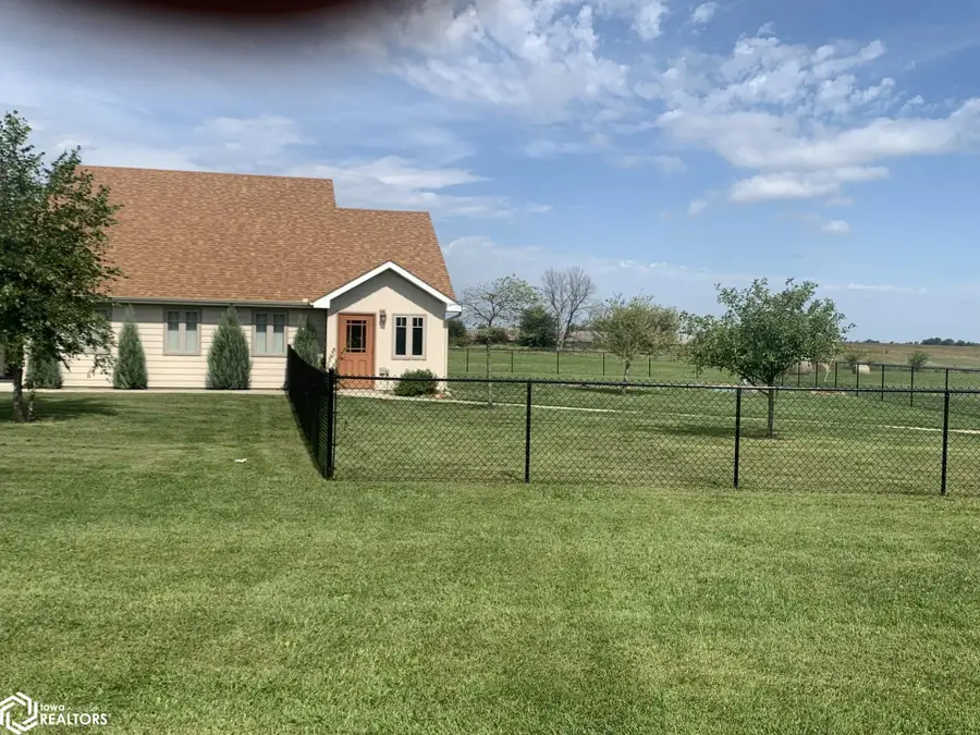 1709 NW Church Street, Leon, IA 50144 - #2