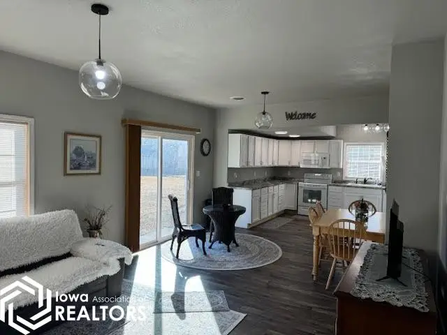 808 Washington Street, Bedford, IA 50833 - #3