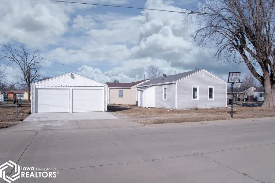 571 S Ransom Street, Ottumwa, IA 52501 - #2