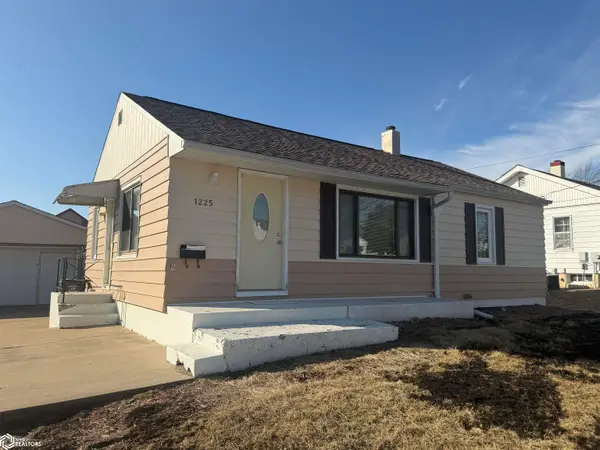 1225 Brentwood Drive, Ottumwa, IA 52501