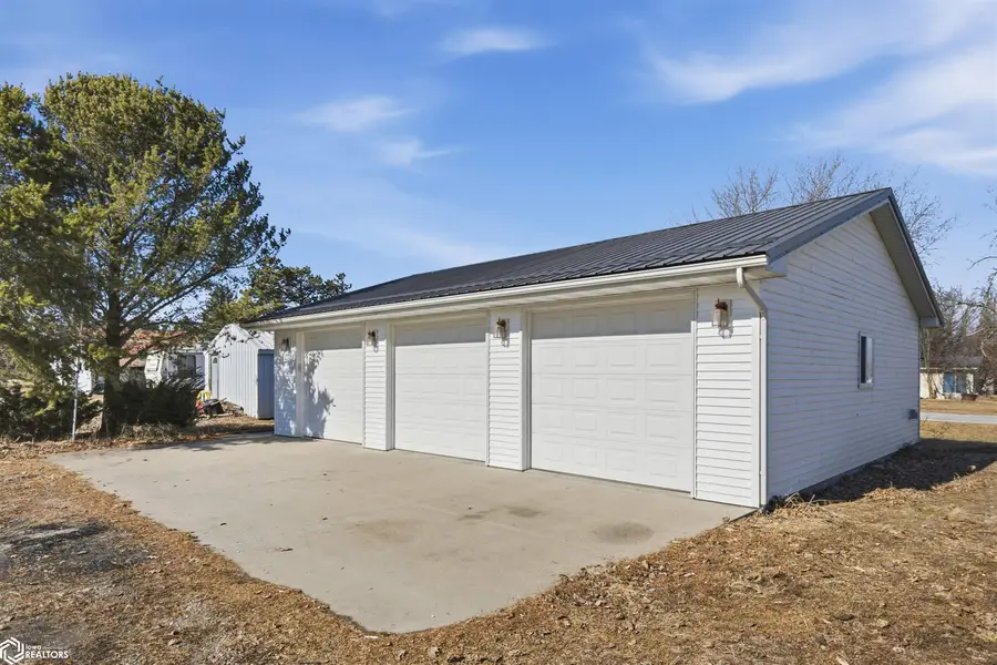 301 State Street, Hartwick, IA 52232 - #3