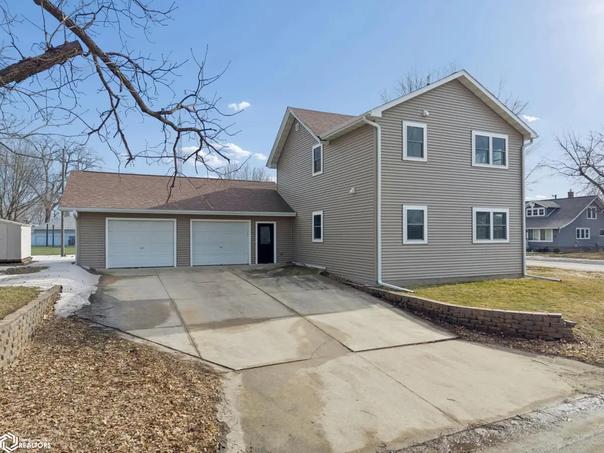 116 W Congress Street, Nora Springs, IA 50458 - #1
