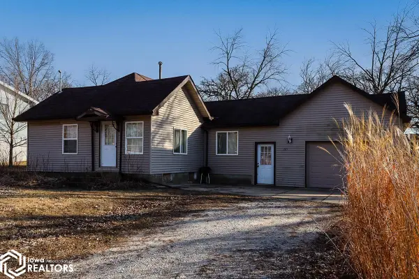 205 W Vest, Jefferson, IA 50129