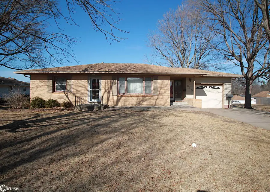 515 W Clark Street, Clarinda, IA 51632 - #2