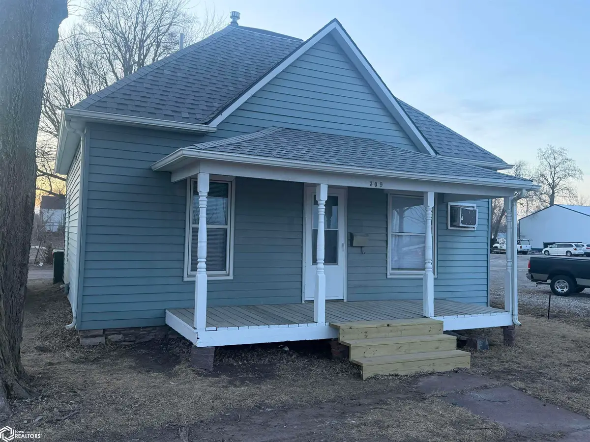 309 S Madison Avenue, Ottumwa, IA 52501 - #1