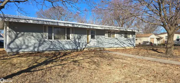 202 N Iowa Street, Keota, IA 52248