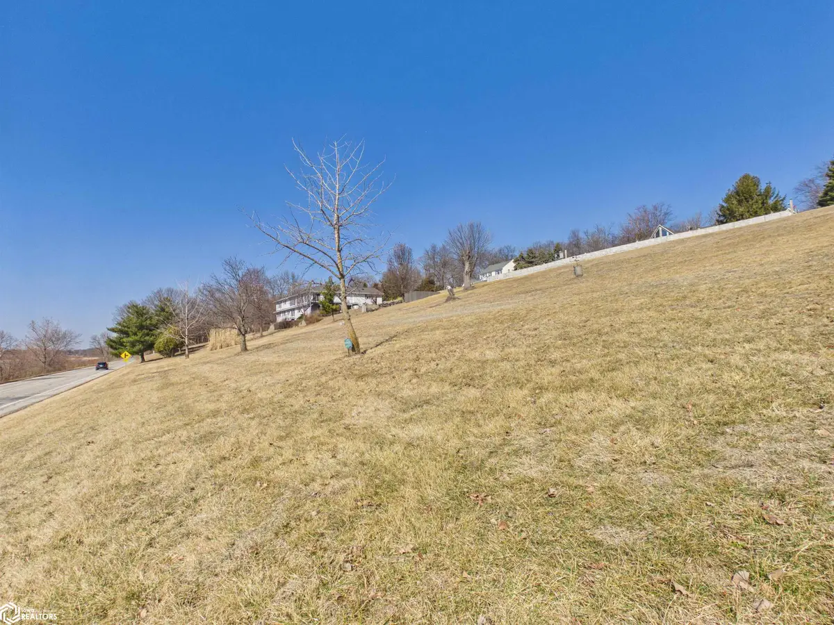 2 Riverview Drive, Nauvoo, IL 62354 - #1