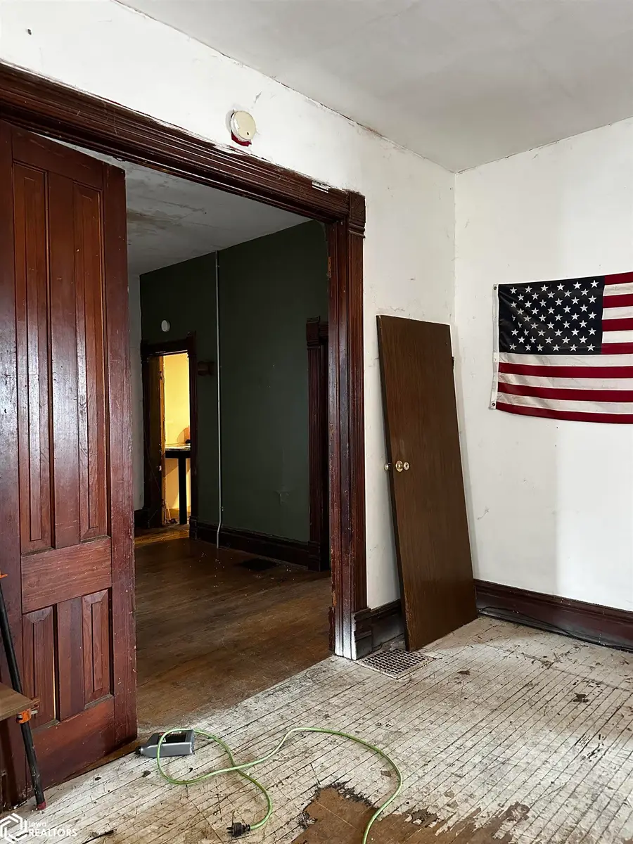 605 E Main Street, Montezuma, IA 50171 - #3