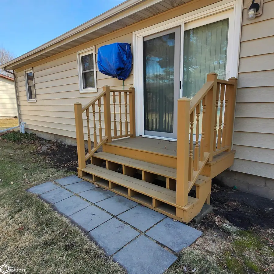 1605 Elmhurst Ave, Humboldt, IA 50548 - #3