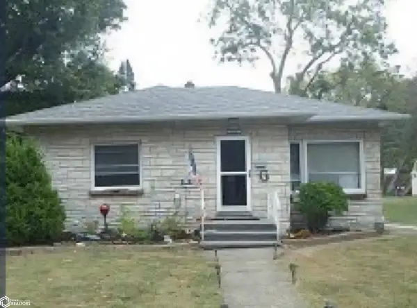 2432 S 3rd Street, Burlington, IA 52601