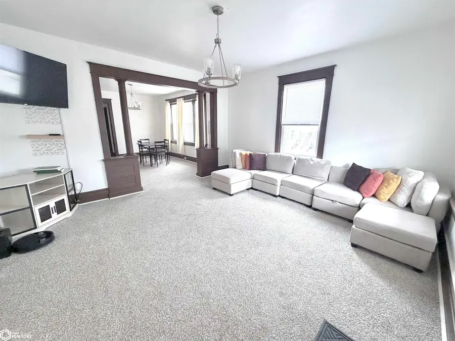 235 S. 8th Street, Burlington, IA 52601 - #3