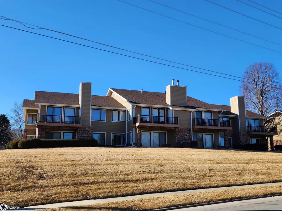 1703 E 14th Street #23, Atlantic, IA 50022 - #2