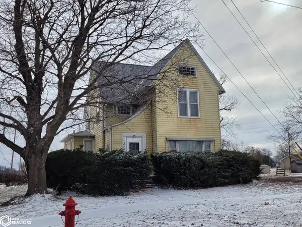 327 N Shuffleton Street, Sigourney, IA 52591