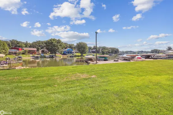 203 Woodland Road, Montezuma, IA 50171