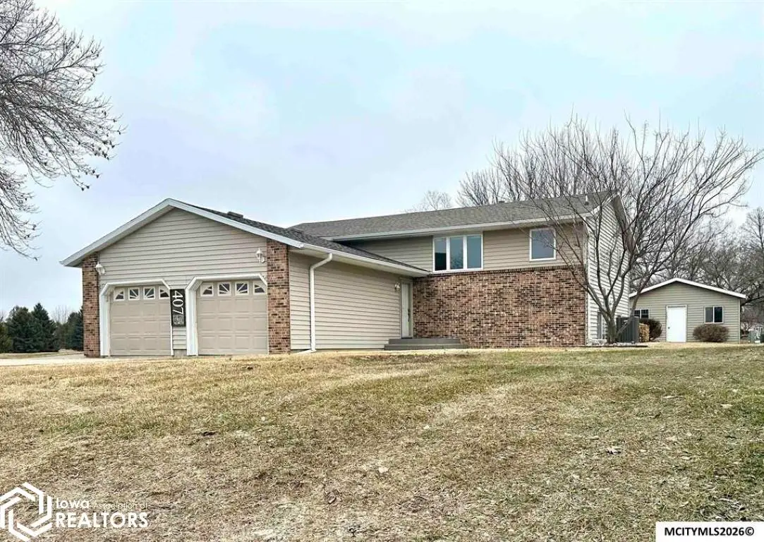 407 5th Street N, Northwood, IA 50459 - #1