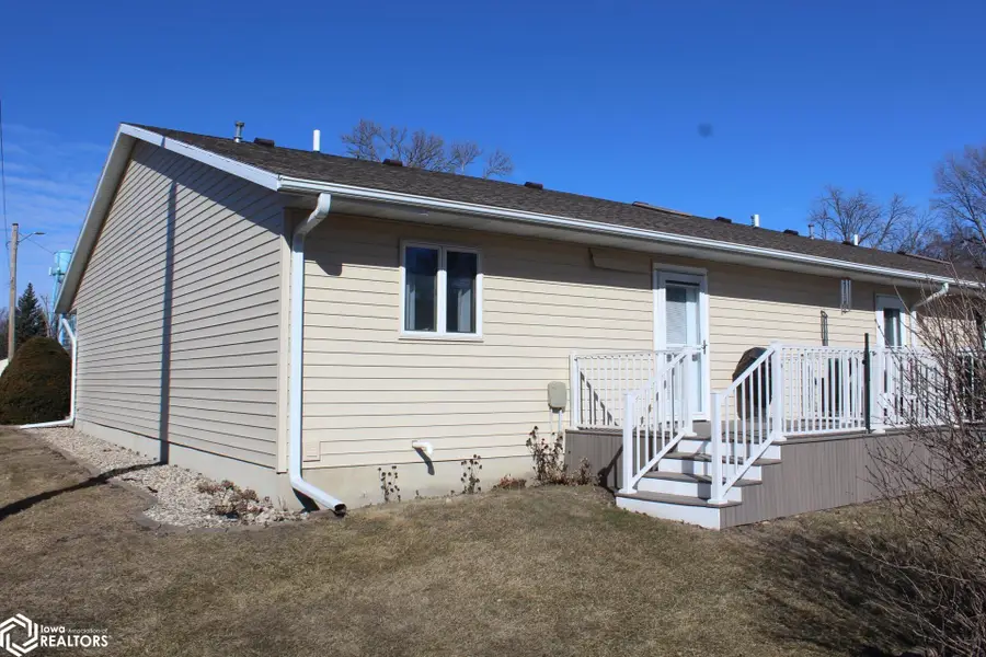 145 W 11th Street, Garner, IA 50438 - #2